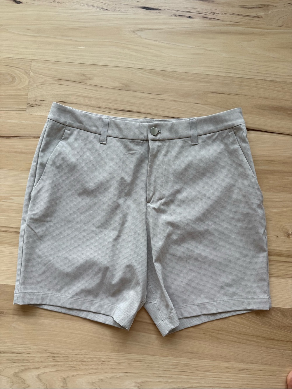 Lululemon Men’s ABC Classic-Fit Short 7” Men’s 33